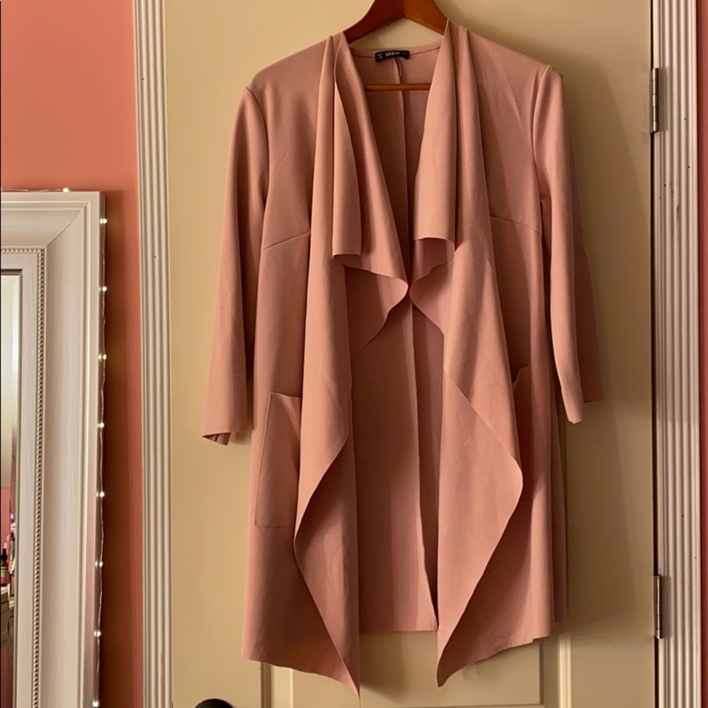 Thin layered coat